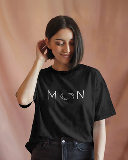 Unisex Short Sleeve T-shirt: MOON