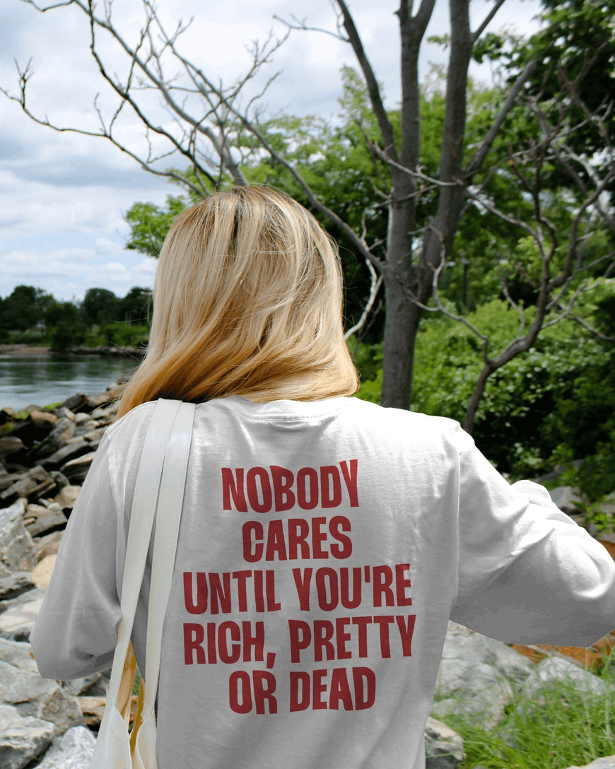 Unisex Short Sleeve T-shirt: Nobody cares